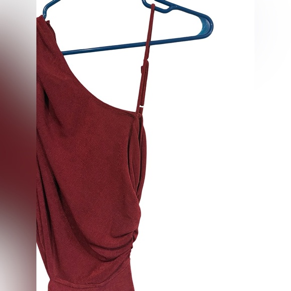 Hello Molly Bodycon Cut-Out High Slit Burgundy Midi Dress - Picture 5 of 8
